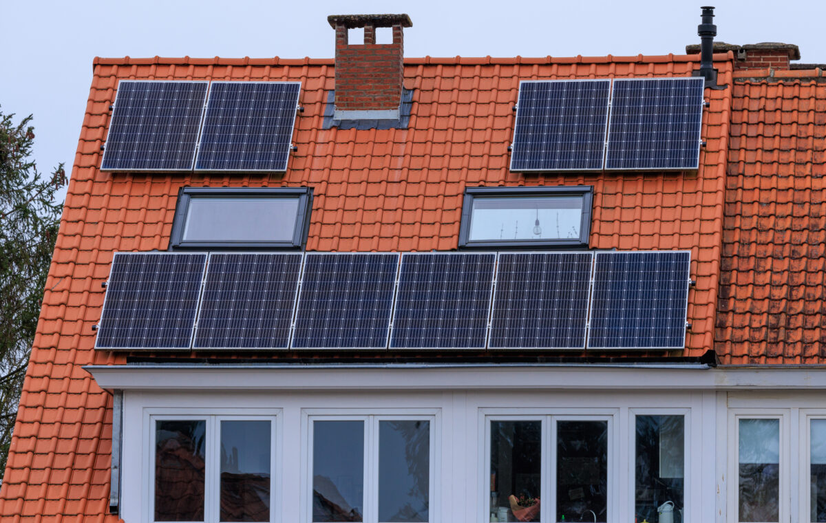 Onduleurs solaires : trois risques cyber jugés élevés par des experts de l’UE