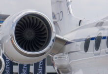Pollution des avions : des particules 7 fois plus réactives en laboratoire