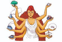 Couverture du livre « Réussir à l'ère des crises » du Shift Project : une Marianne aux multiples bras, coiffée du bonnet phrygien, tient un arbre, une maison, un tracteur, une centrale, une usine, une voiture électrique, une éolienne et le symbole CO2.